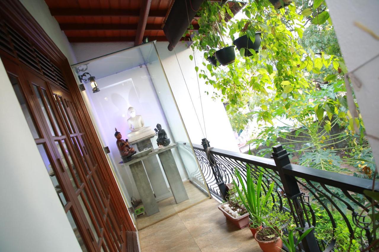 Colombo Orchid Villa Exterior photo