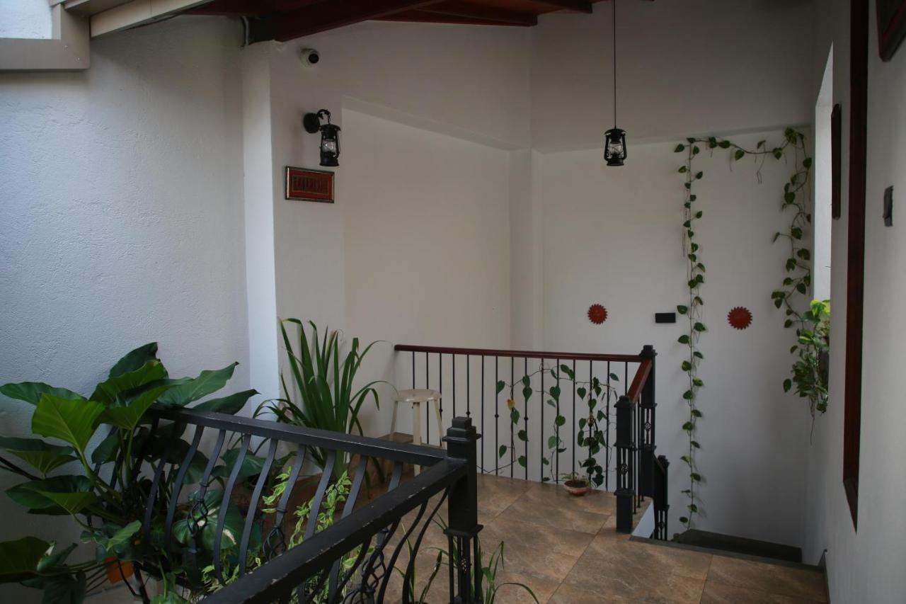 Colombo Orchid Villa Exterior photo