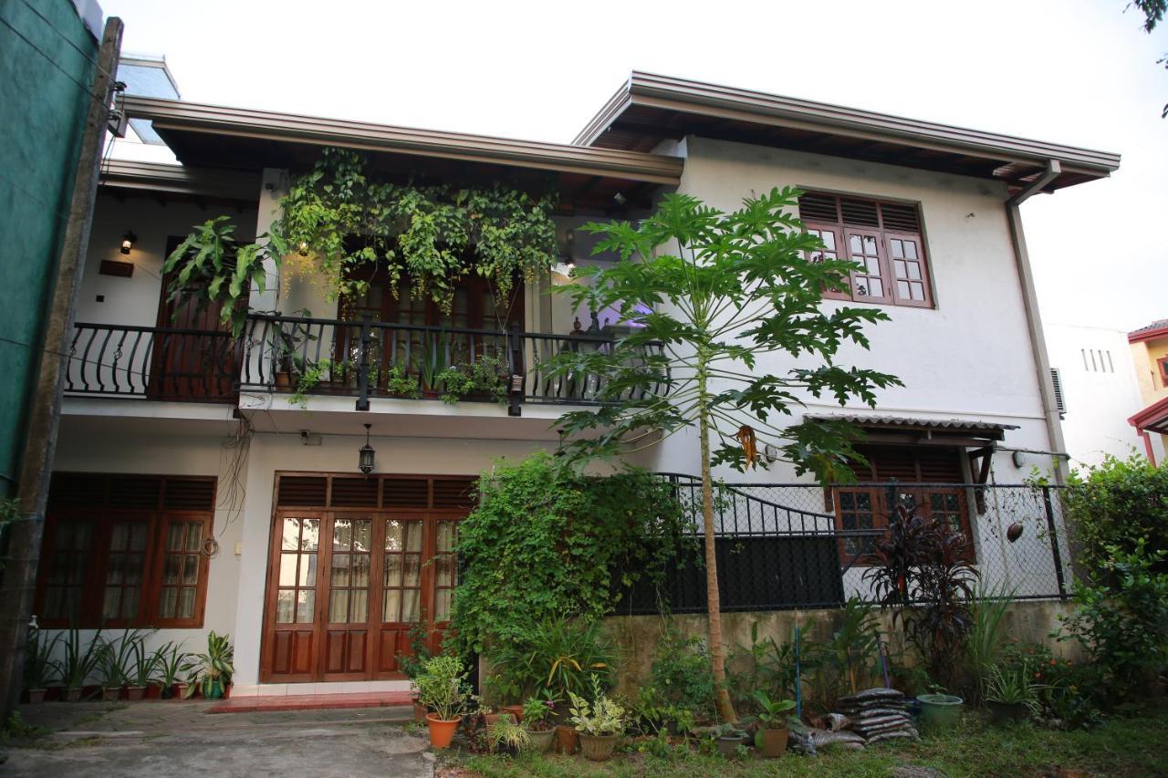 Colombo Orchid Villa Exterior photo