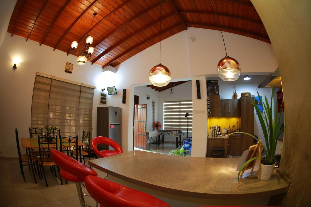 Colombo Orchid Villa Exterior photo